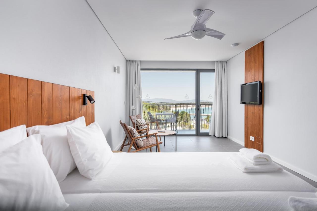 Apartamentos Marvela Lagos Bagian luar foto